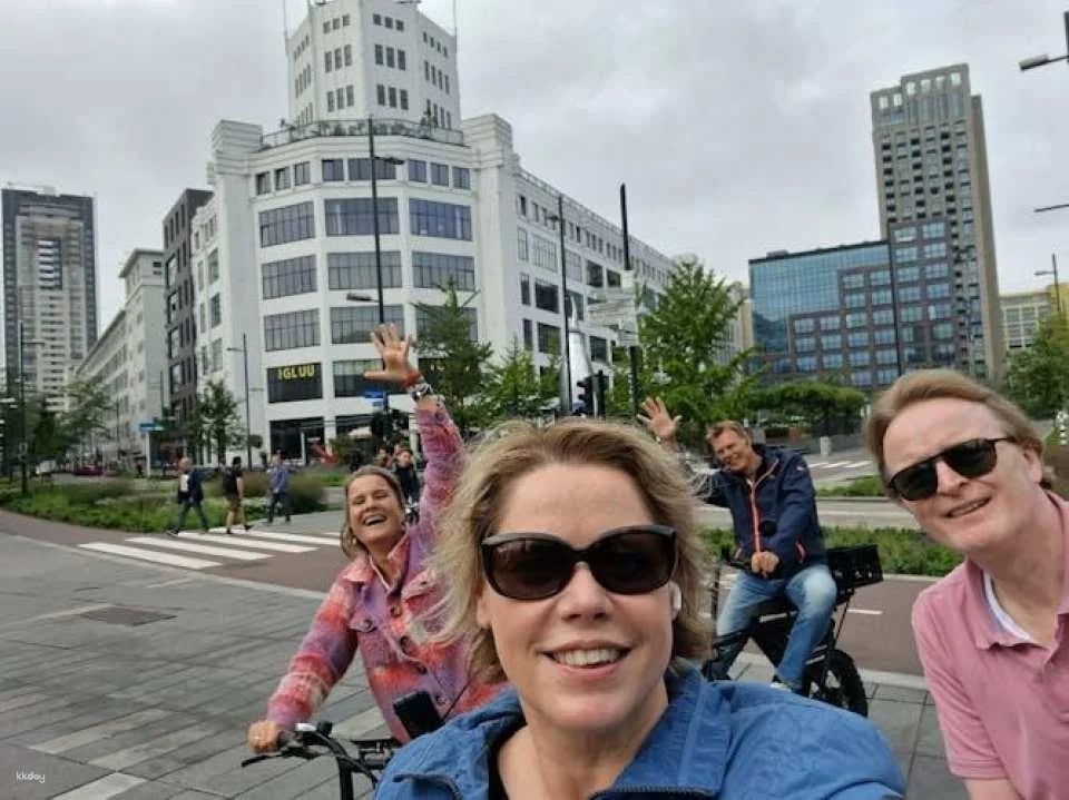 Eindhoven Highlights 2-Hour Bike Tour with Local Guide