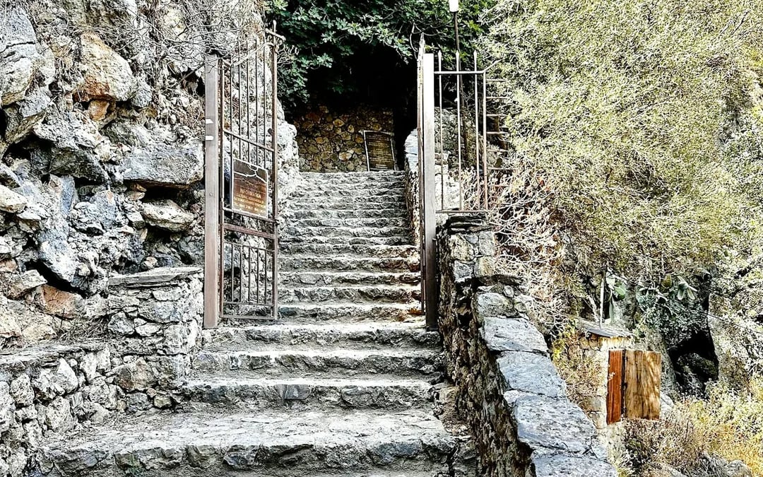 Elafonisi Beach & Agia Sofia Cave Full-Day Private Tour Image 7