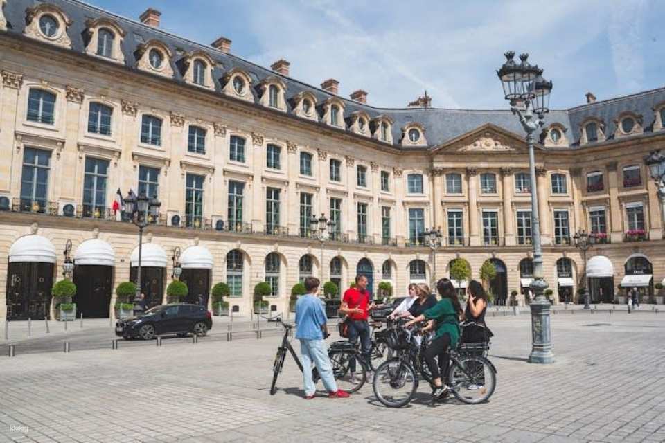 Electric bike tour of Paris