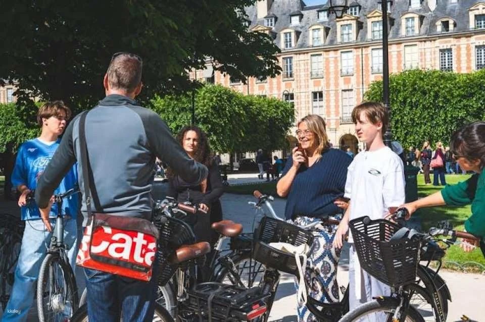 Electric bike tour of Paris