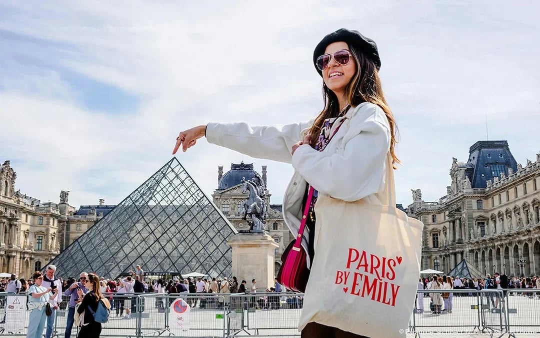Emily in Paris Locations Walking Tour Image 4