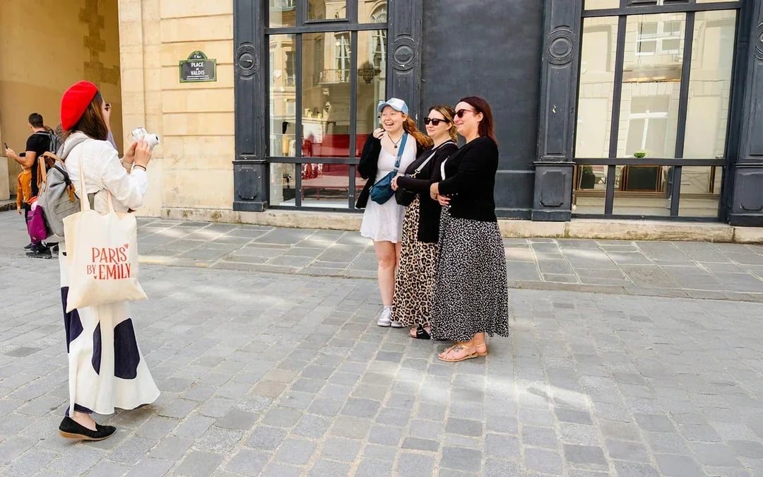 Emily in Paris Locations Walking Tour Image 9