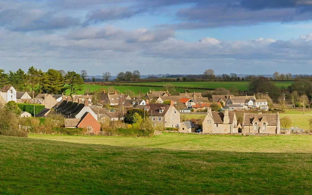 England In One Day: Stonehenge, Bath, Stratford and Cotswolds Tour Image 7