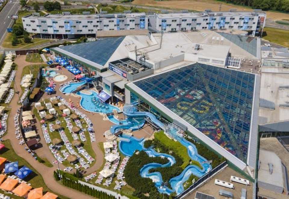 Entrance Ticket to Water World Aquapalace in Prague