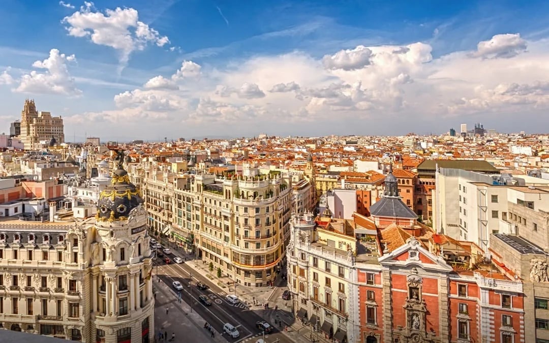 Escape the Inquisition in Madrid: Self-Guided City Exploration Game Image 4