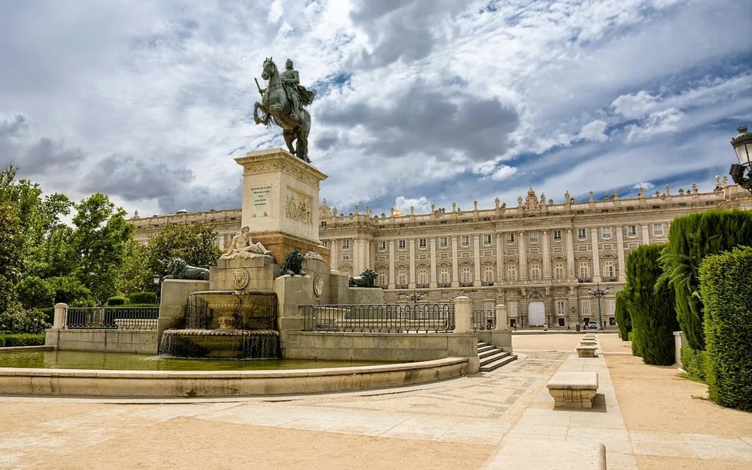Escape the Inquisition in Madrid: Self-Guided City Exploration Game Image 6