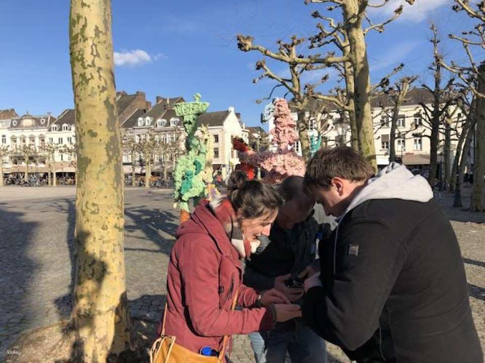 Escape Tour self-guided, interactive city challenge in Eindhoven