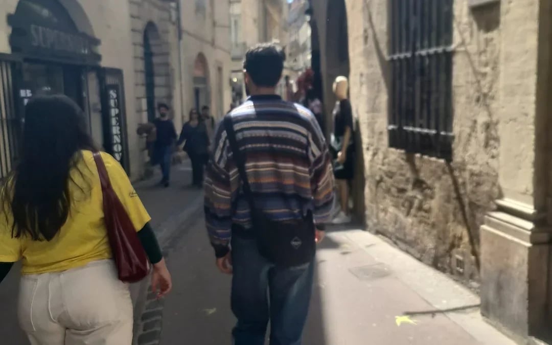Euric's Bow in Montpellier: Self-Guided City Exploration Game Image 2