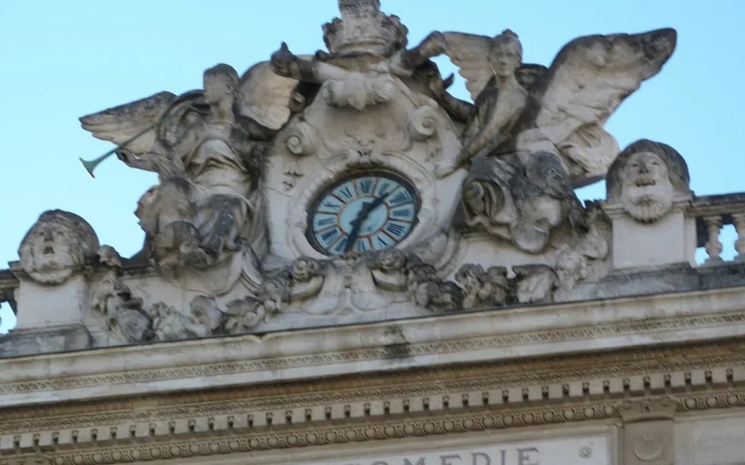 Euric's Bow in Montpellier: Self-Guided City Exploration Game Image 3