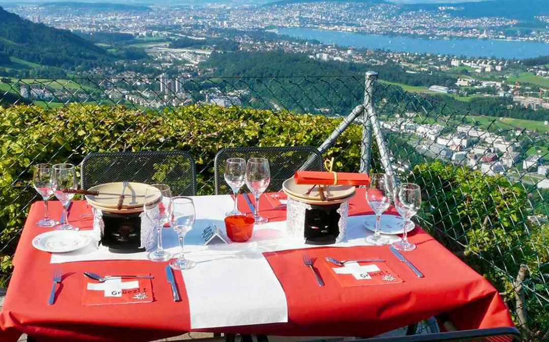 Evening Tour of Zürich with Gourmet Dinner & Cheese Fondue Image 5