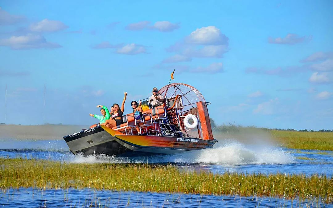 Everglades National Park: Safari Park Airboat Tour with Transportation from Miami Image 1