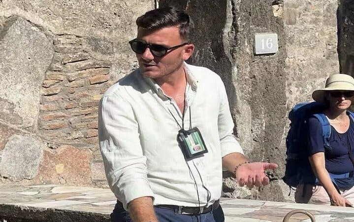 Exclusive Private Tour of Pompeii with a Local Guide Image 4