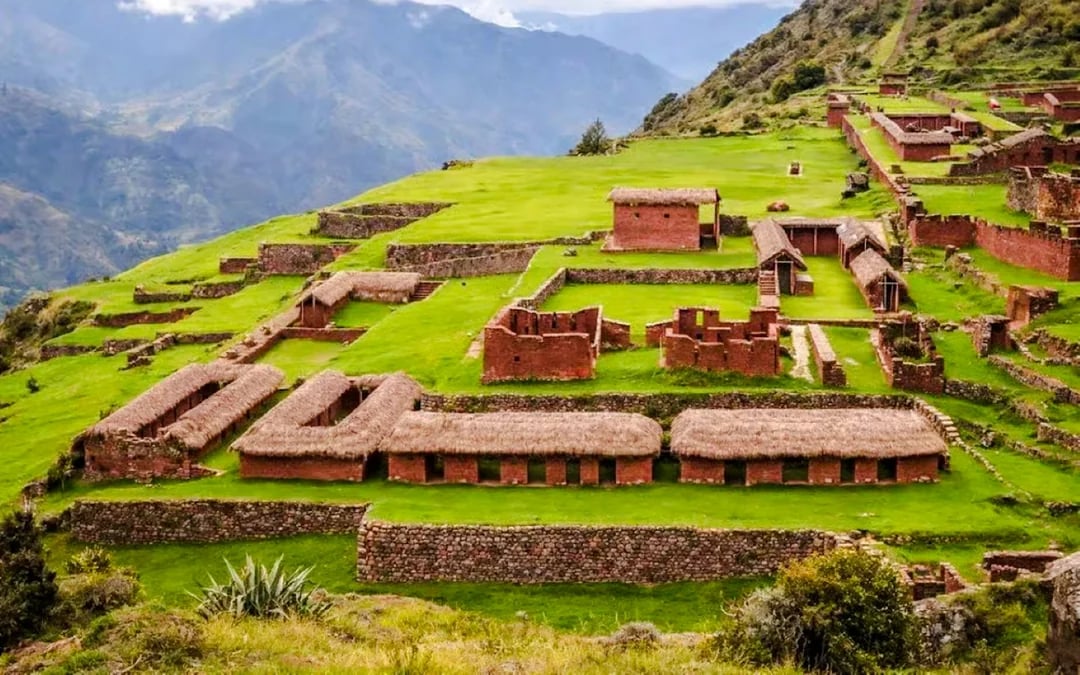 {
  "experienceName": "From Cusco: Huchuy Qosqo Guided Trek in the Sacred Valley"
} Image 2