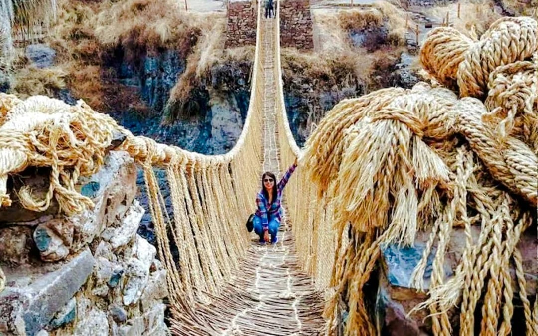 {
  "experienceName": "From Cusco: Q’eswachaka Inca Rope Bridge & 4 Lagoons Tour"
} Image 2