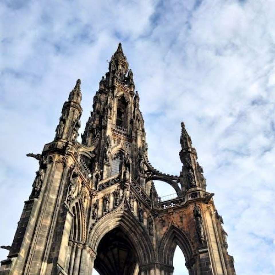 Explore Edinburgh's New Town with an interactive discovery game
