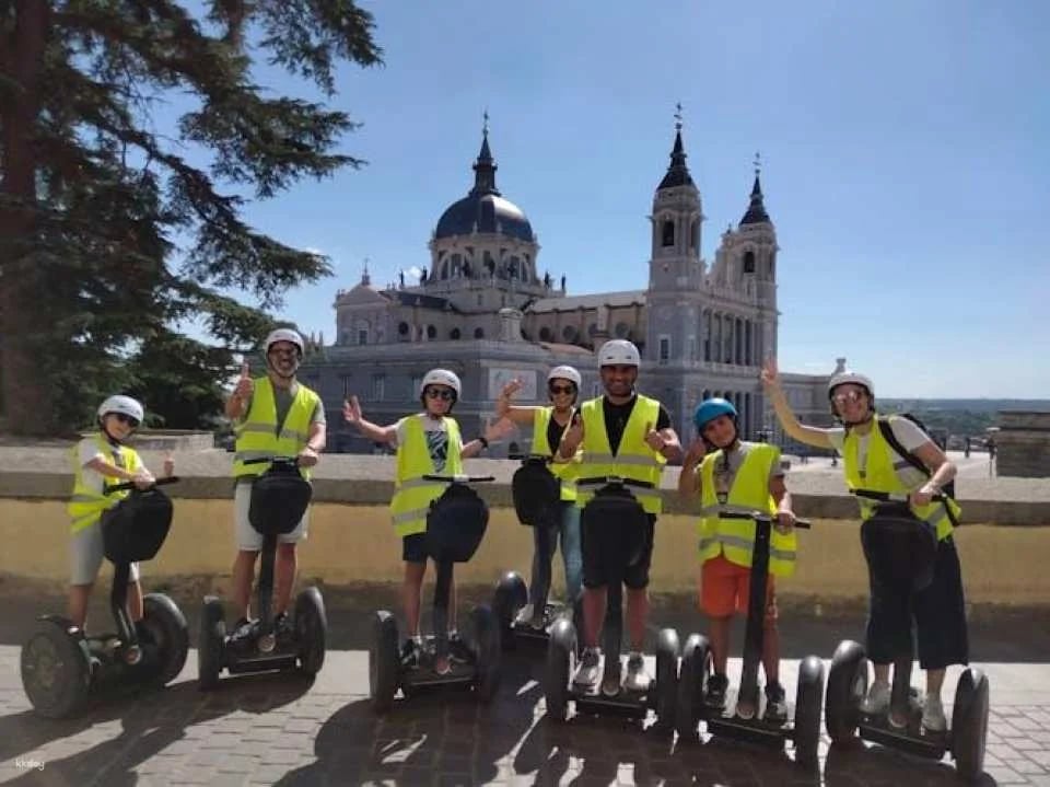Express Madrid self-balancing scooter tour