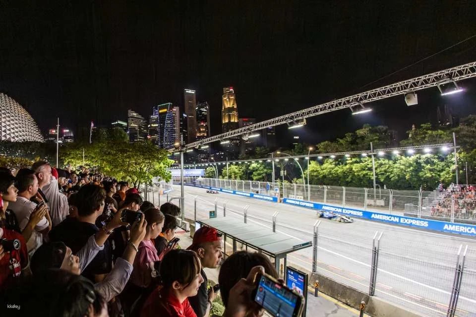 F1 Singapore Airlines Singapore Grand Prix 2026 @ Marina Bay Street Circuit | Formula 1 Singapore
