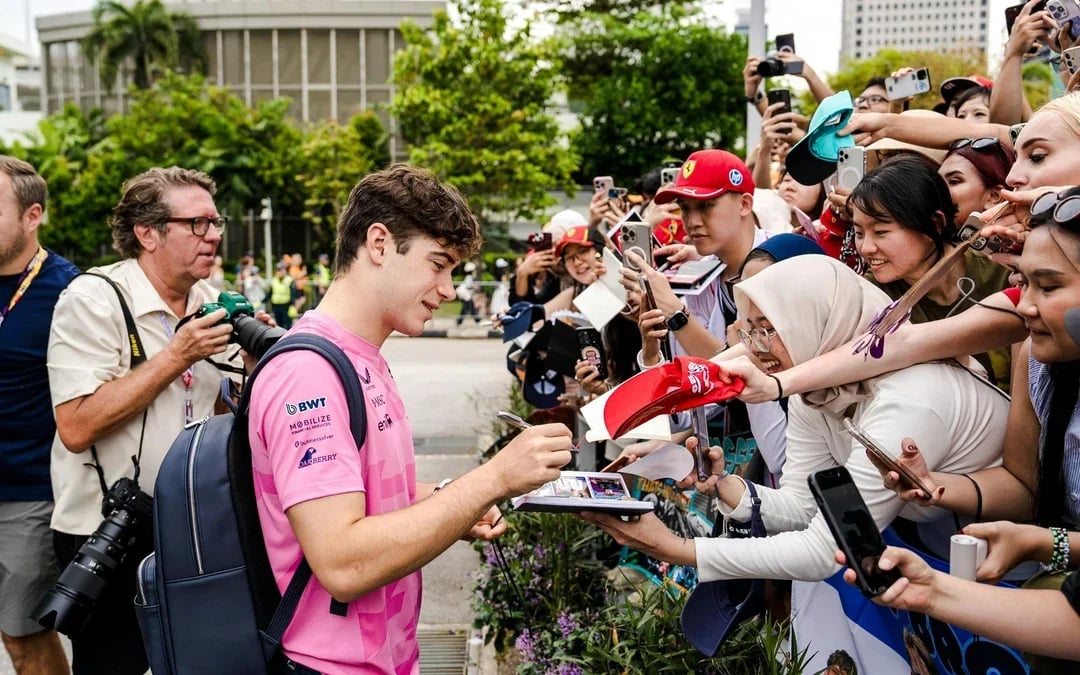 F1 Singapore Grand Prix 2026: 3-Day Grandstand Passes - All Zone Access Image 7