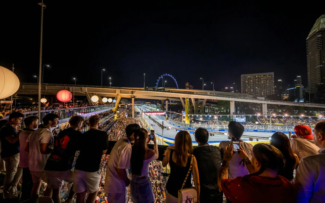 F1 Singapore Grand Prix 2026: 3-Day Hospitality Passes - All Zone Access Image 2