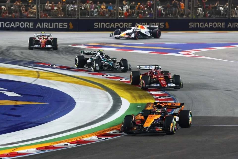 F1 Singapore Grand Prix 2026: Luxury VIP Hospitality Package | Marina Bay Street Circuit, Formula 1 Singapore