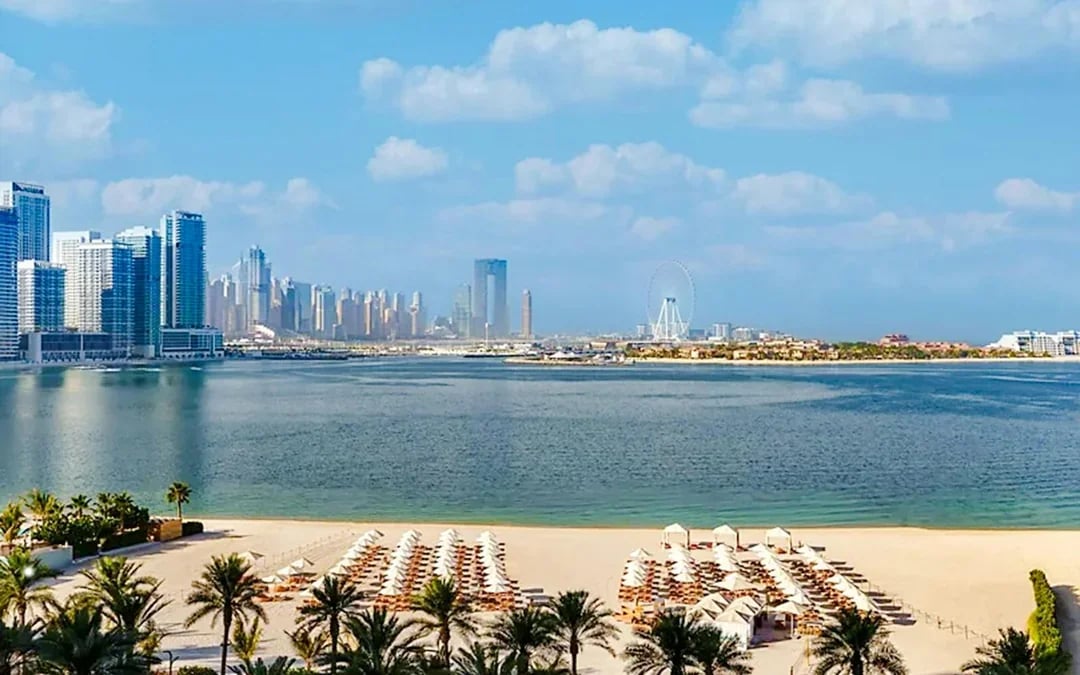 Fairmont The Palm Day Pass with Pool & Beach Sun Lounger Access Image 7