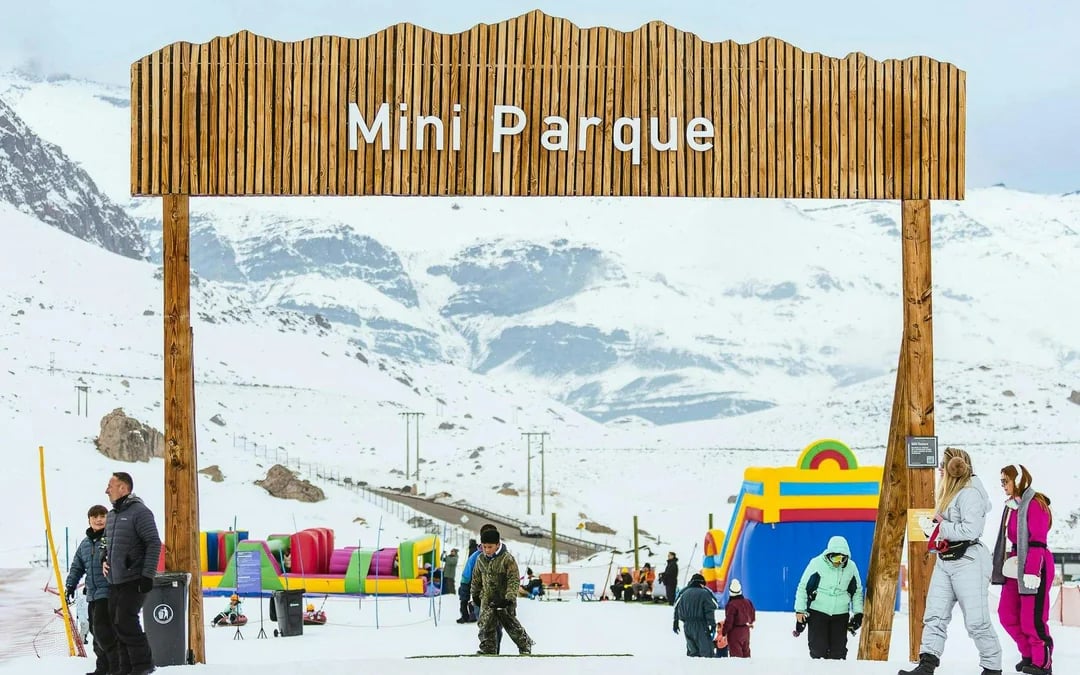 Farellones Park: Round Trip, Ticket & Optional Snow Clothing Image 6