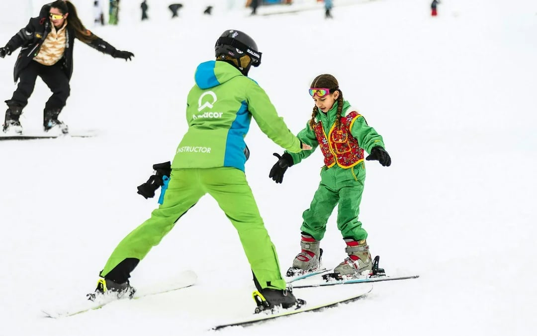 Farellones Ski: Ticket, Lessons, Transport and Snow Equipment & Add-on Clothing Image 4