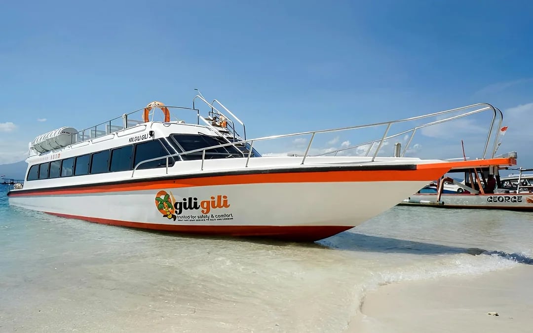 Fast Boat Transfer: Padang Bay to/from Gili Trawangan, Bangsal Image 6