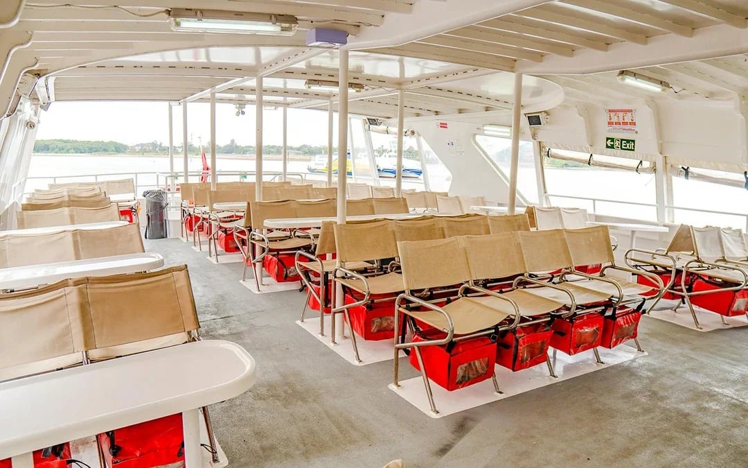 Ferry from Harbourfront (Singapore) to Batam Centre (Batam) Image 7