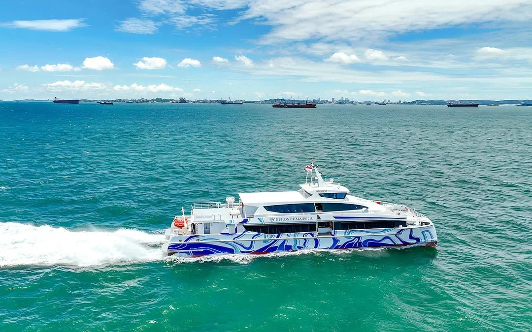Ferry from Harbourfront (Singapore) to Sekupang (Batam) Image 2