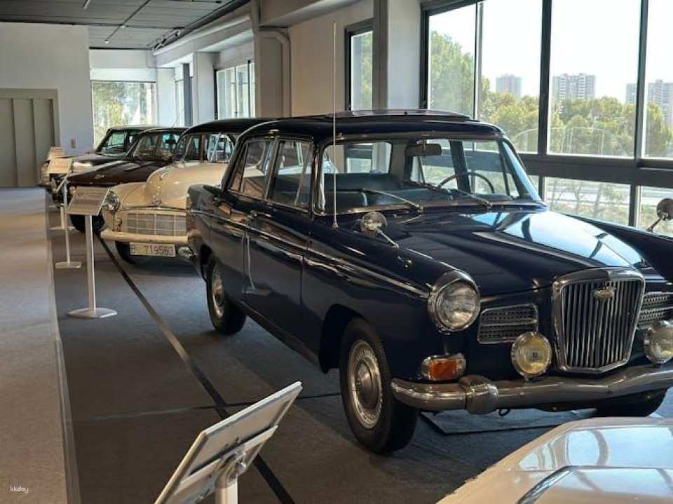Finestrat Motor Museum with free transfer