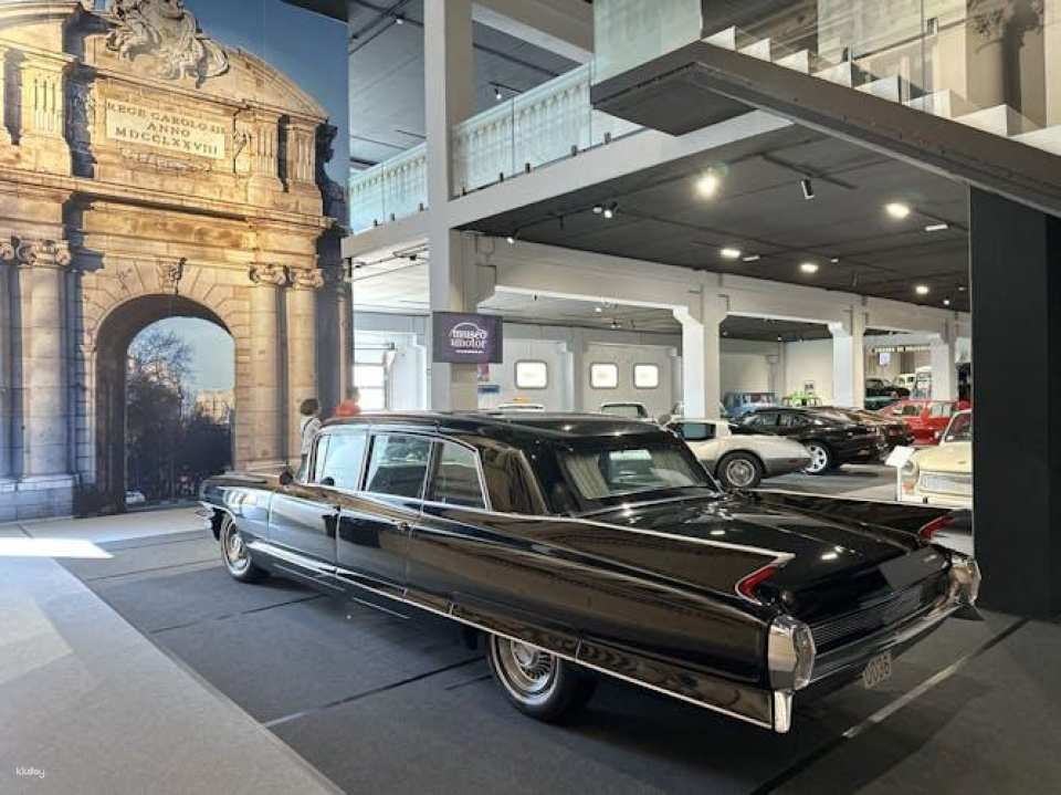 Finestrat Motor Museum with free transfer