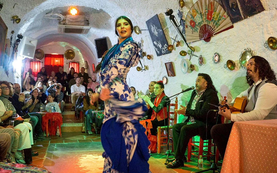 Flamenco Cuevas Los Tarantos Image 2