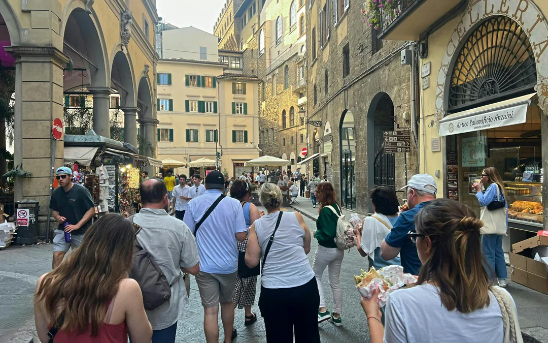 Florence Food Tour with Skip-the-Line Access to All’Antico Vinaio Image 2