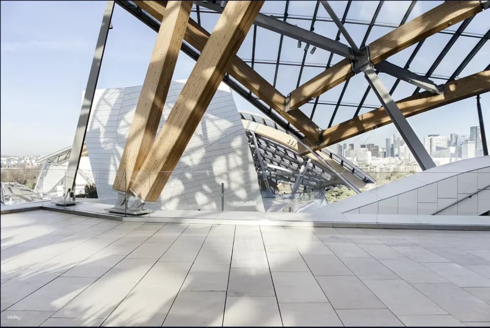 Fondation Louis Vuitton: Premium Access