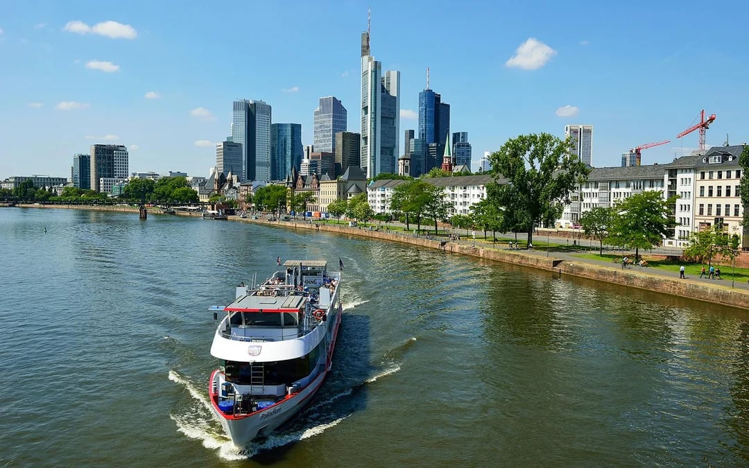 Frankurt Main River Panorama City Cruise Image 1