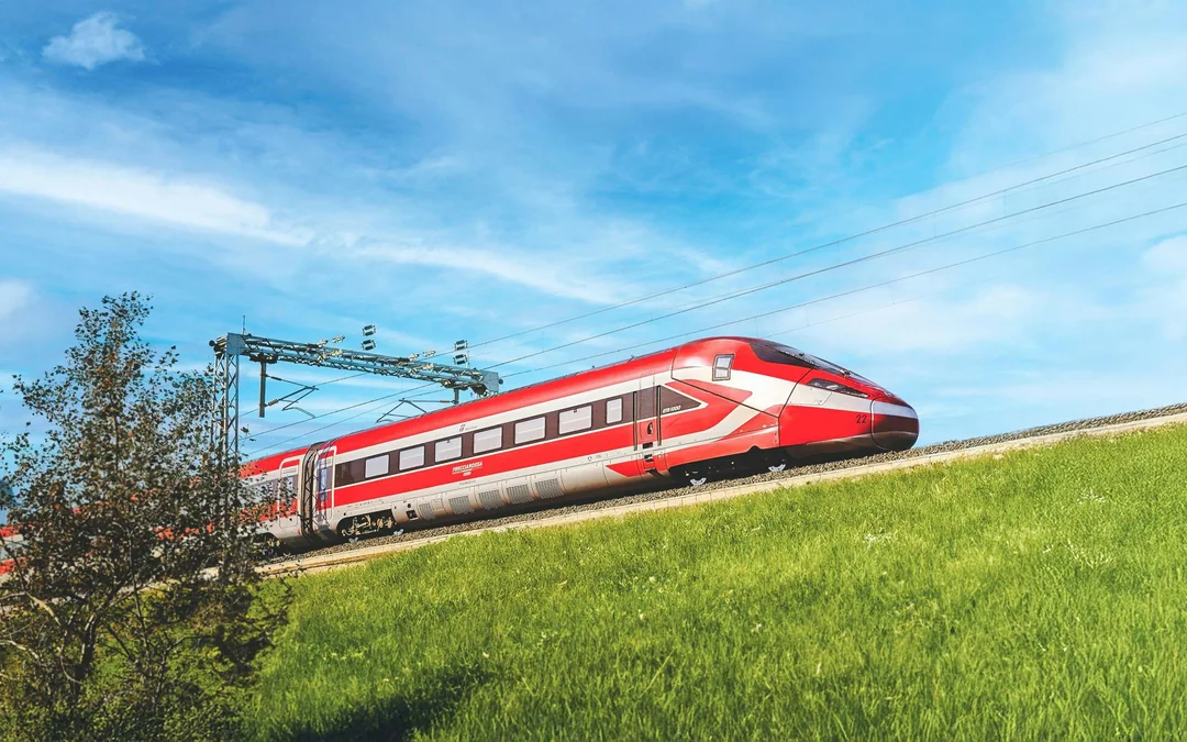 Frecciarossa: One-Way High-Speed Train Transfers Between Bologna Centrale & Modena Railway Station Image 4