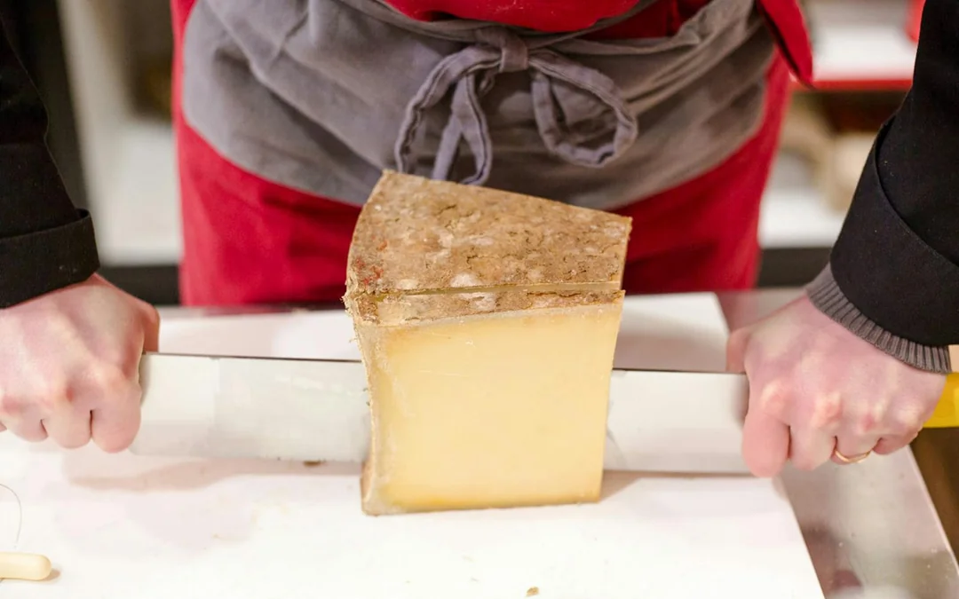 French Cheese Pairing & Tasting Experience Image 4