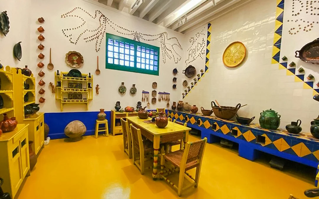 Frida Kahlo & Anahuacalli Museum Skip-the-Line Tickets Image 1