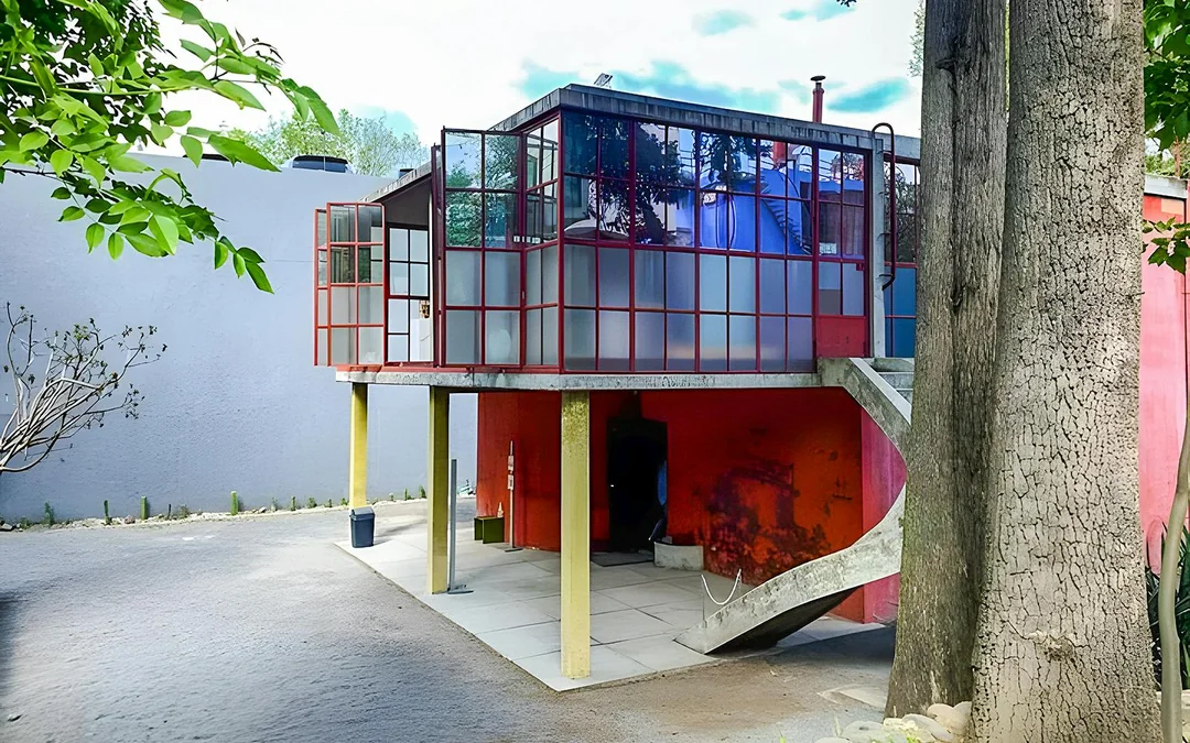 Frida Kahlo & Diego Rivera Studio House Exclusive Small-Group Tour Image 2