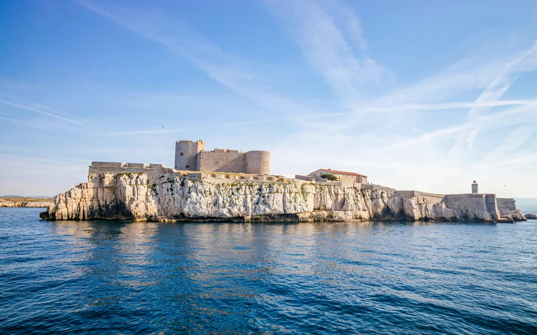 Frioul Archipelago & Château d'If Sailing Cruise Image 2
