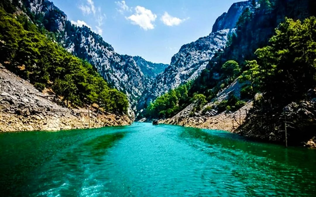 From Alanya: Green Canyon Boat Trip with Lunch, Soft Drinks and Hotel Transfers Image 10