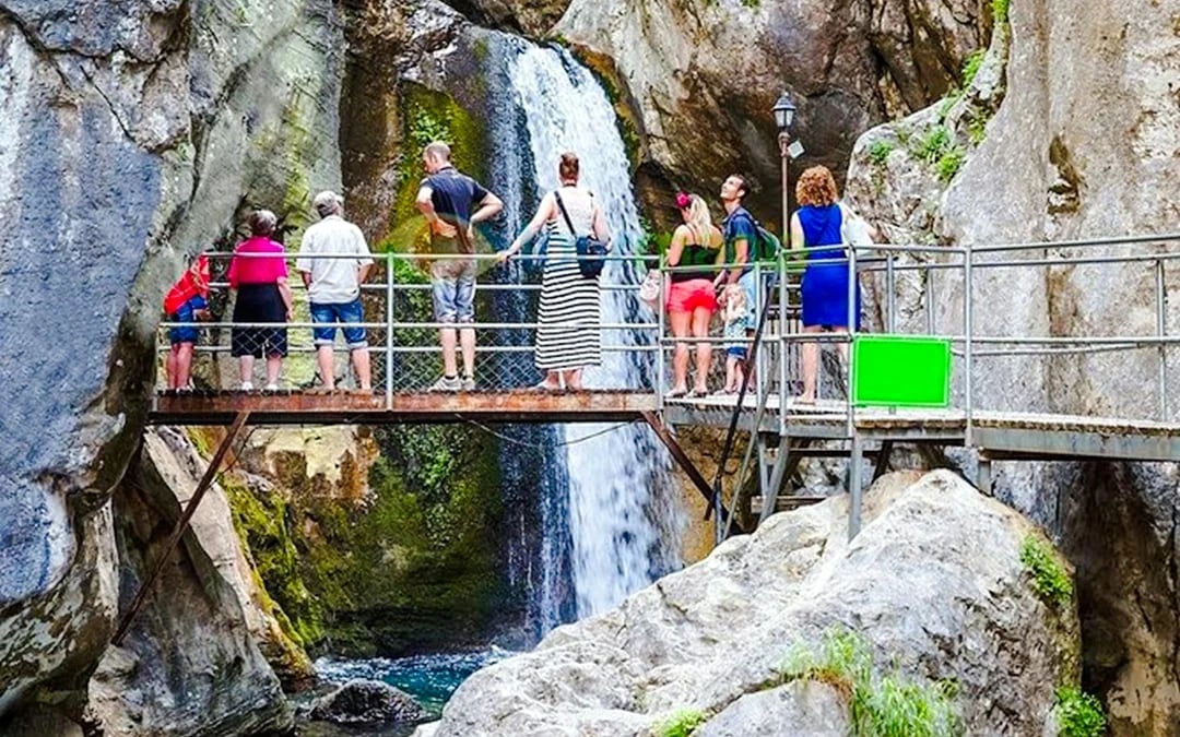 From Alanya: Sapadere Canyon, Dim Cave and Dim Stream Day Trip with Lunch Image 7