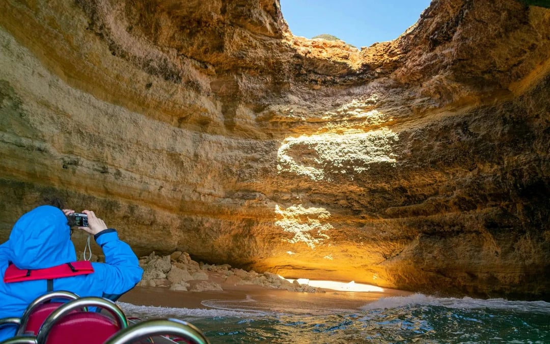 From Albufeira: Benagil Cave Speedboat Tour & Dolphin Watching Image 2