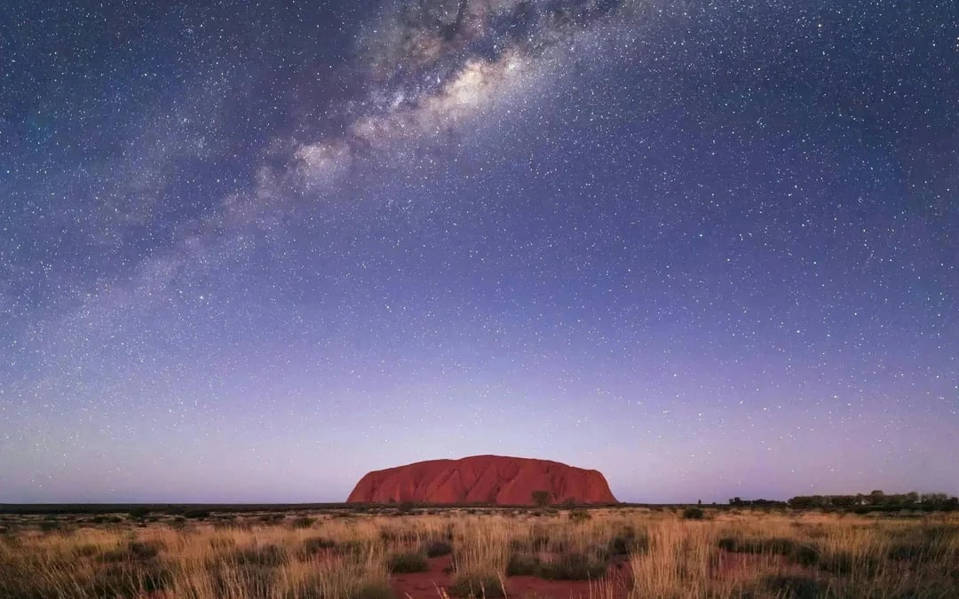 From Alice Springs: 2D/1N Uluru–Kata Tjuta Small Group Outback Camping Tour Image 7
