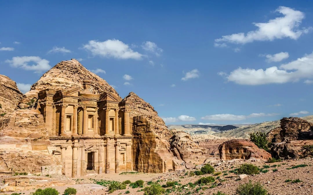 From Amman: Petra Guided Tour with Little Petra, Treasury & Royal Tombs Image 6