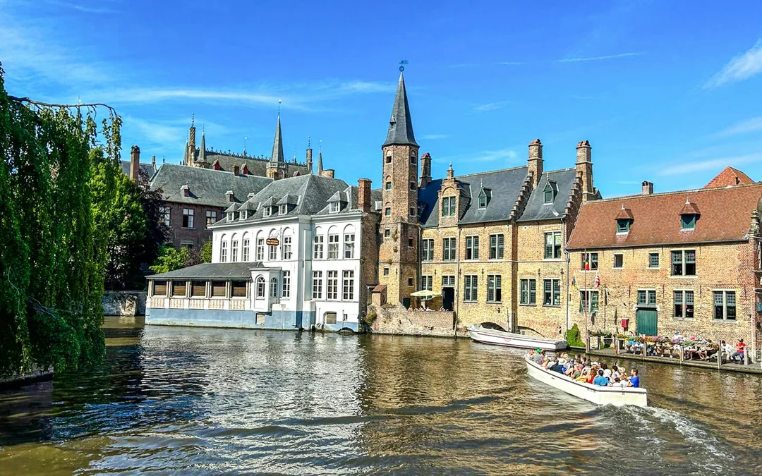 From Amsterdam: Brussels and Bruges Full-Day Trip Image 3