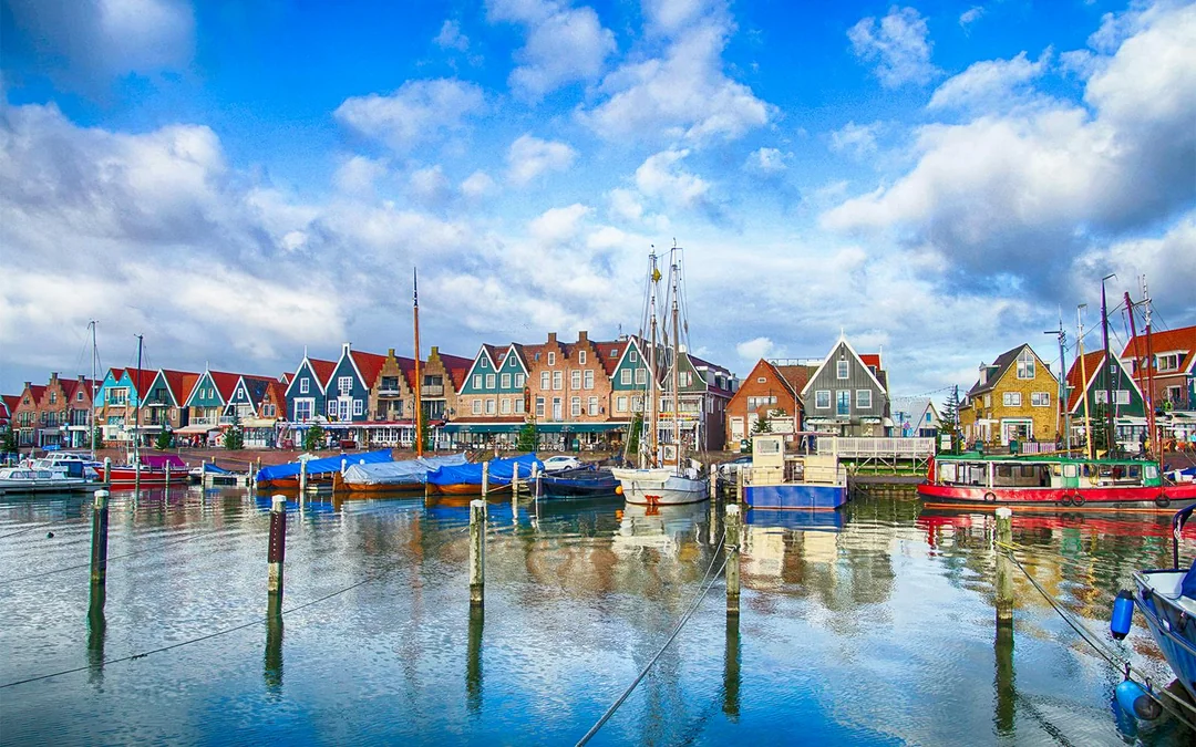 From Amsterdam: Zaanse Schans, Volendam, Edam and Marken Guided Tour Image 12