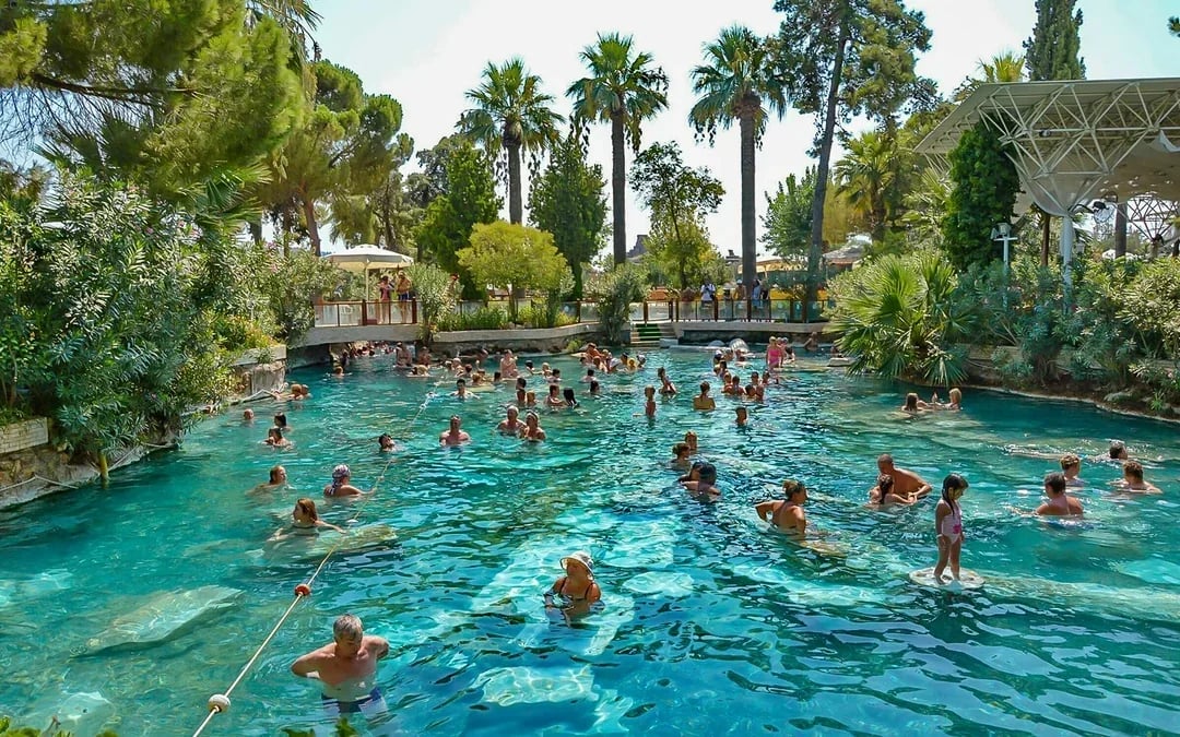 From Antalya/Kemer: Pamukkale & Hierapolis Day Trip With Lunch Image 8