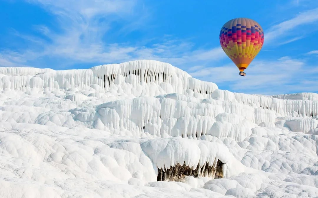 From Antalya/Kemer: Pamukkale Day Trip with Balloon Watching Image 2